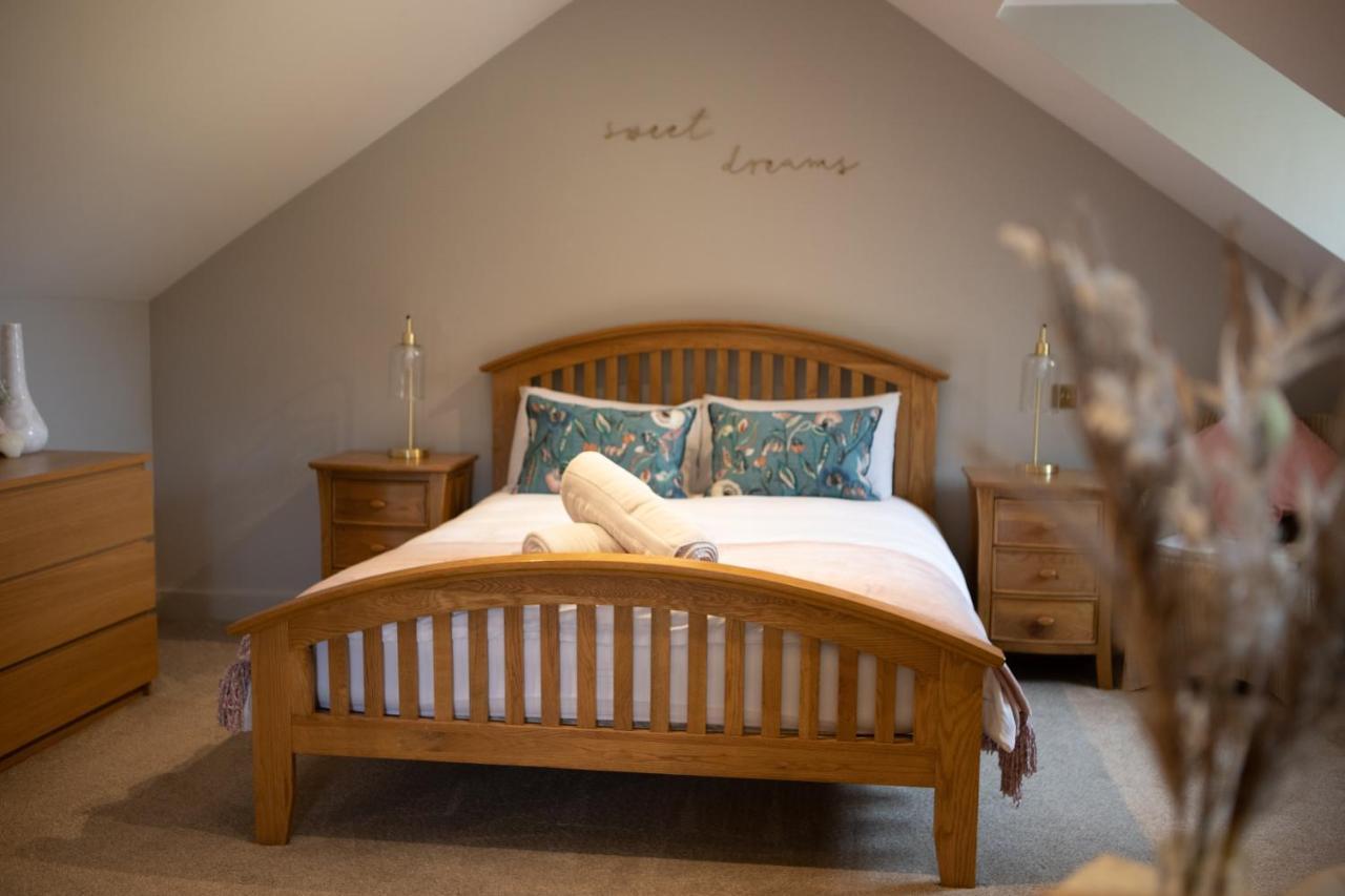 Vineyard Country Cottage Llanerch-Aeron Exterior photo